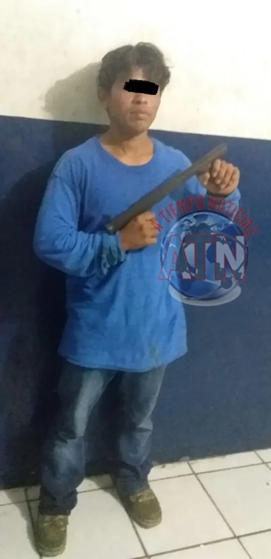 Detienen a presunto mara 13 con una chimba