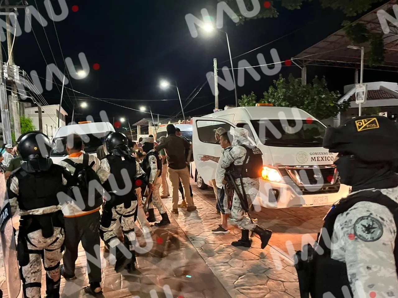 INM y GN desintegran caravanas en Chiapas
