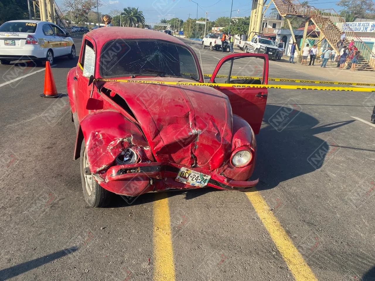 Tres lesionados deja aparatoso accidente