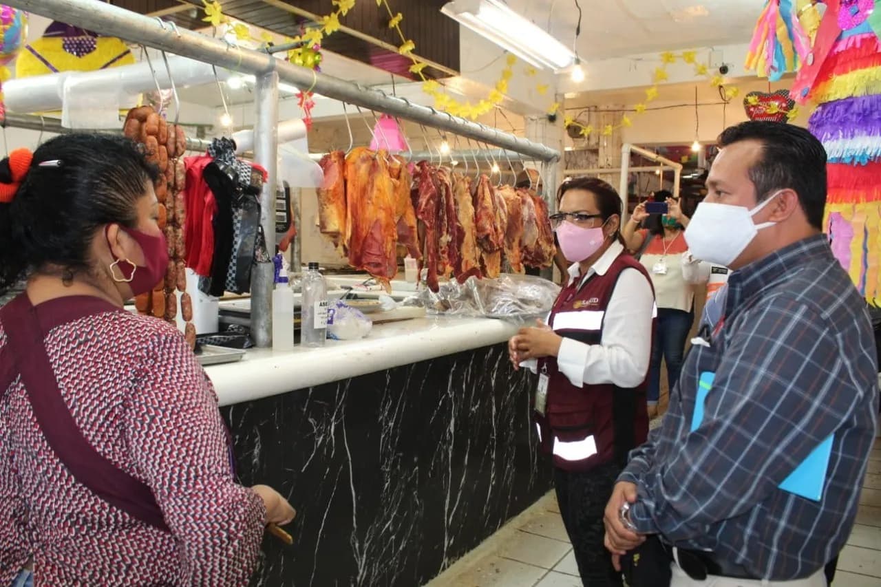 ESTABLECEN PROTOCOLOS SANITARIOS POR COVID-19 EN MERCADOS DE TAPACHULA