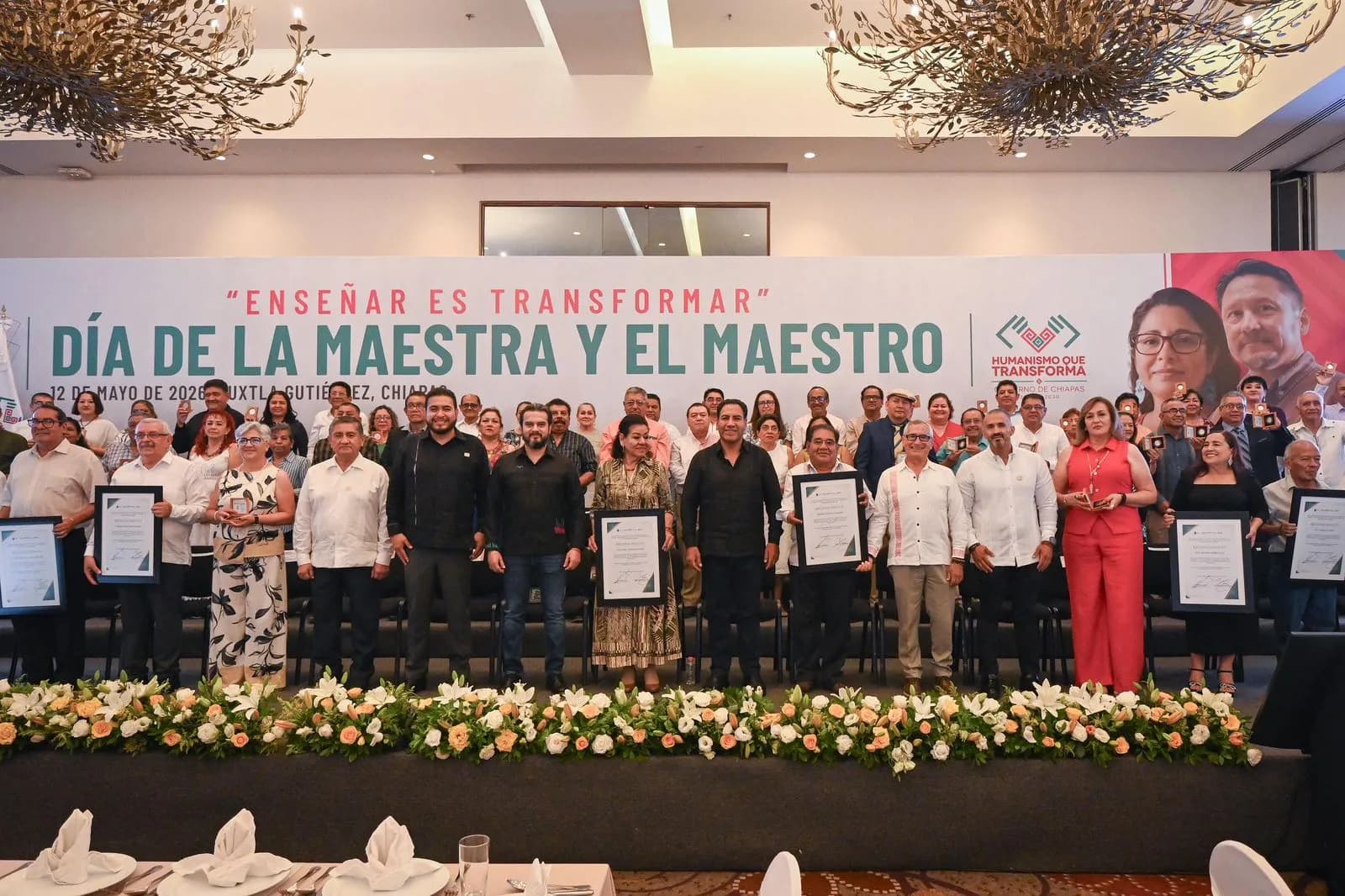 Eduardo Ramírez destaca el papel de las maestras y los maestros en la transformación de Chiapas