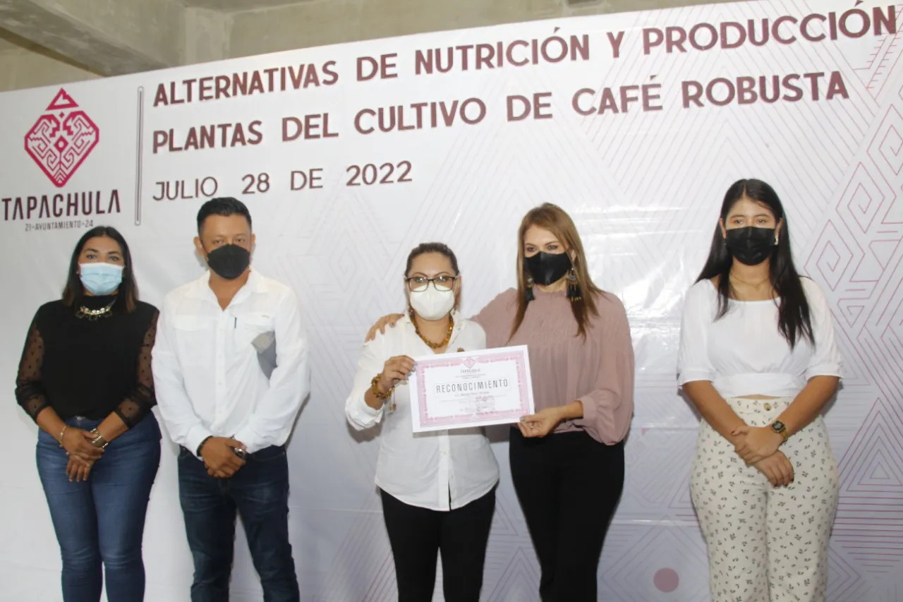 AYUNTAMIENTO DE TAPACHULA IMPULSA LA CAPACITACIÓN A PRODUCTORES DE CAFÉ