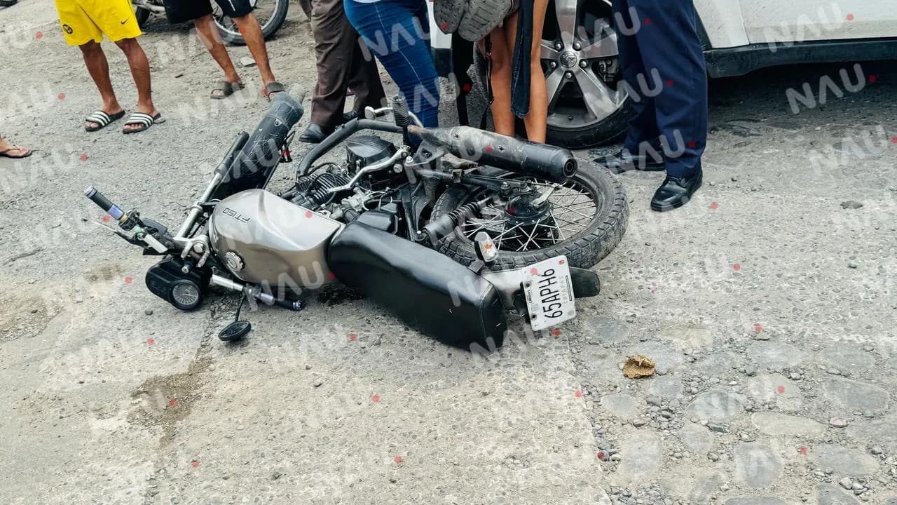 Motociclista menor de edad sufre accidente en la 13 Sur y 32 Oriente