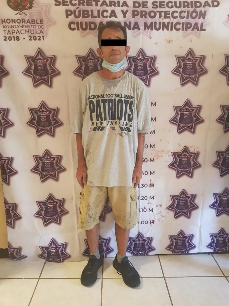 POLICLETO LOGRA DETENCIÓN DE SUJETO QUE ROBÓ EN TIENDA DE AUTOSERVICIO EN TAPACHULA