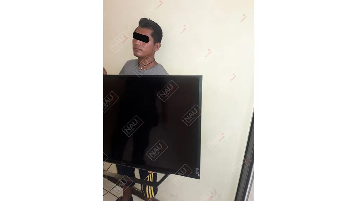 Detienen a sujeto que se había robado una televisión