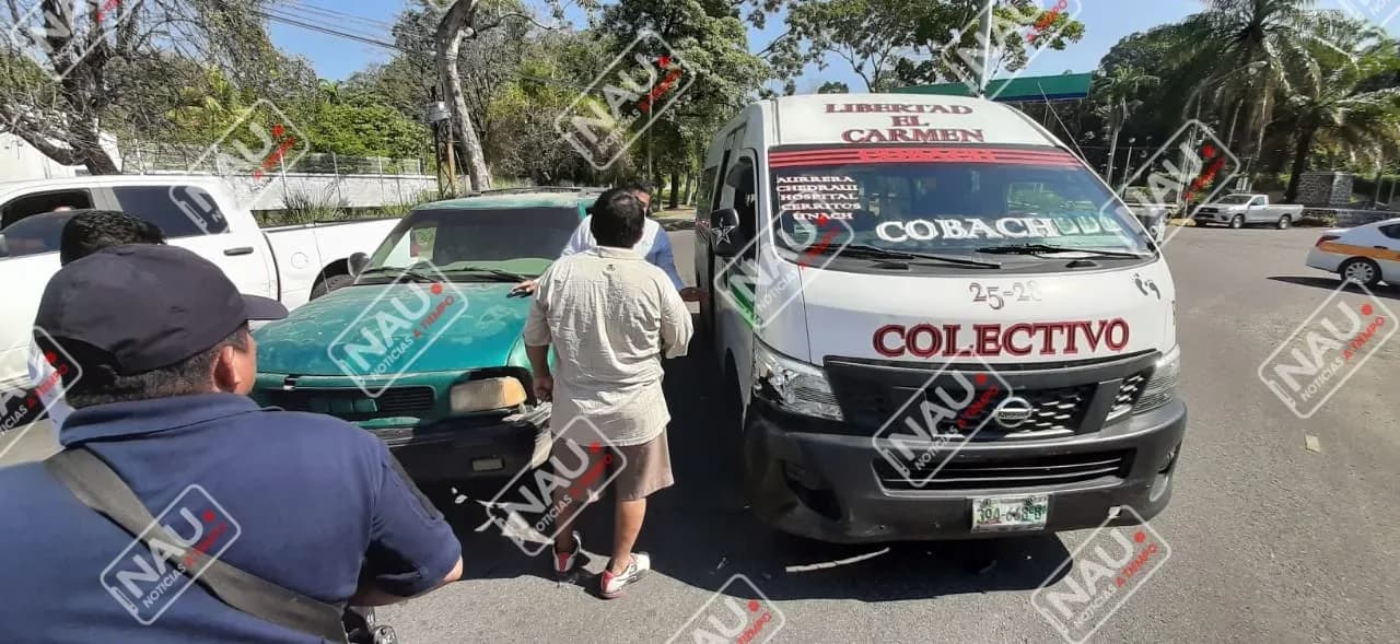 Se descuidó y chocó