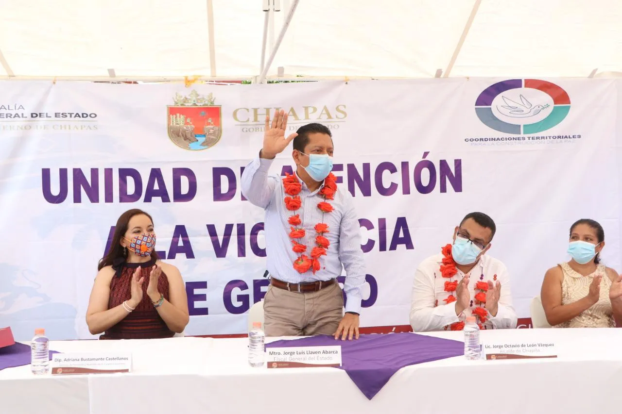En los municipios la obra más importante es construir la paz y tranquilidad en los hogares: Llaven Abarca