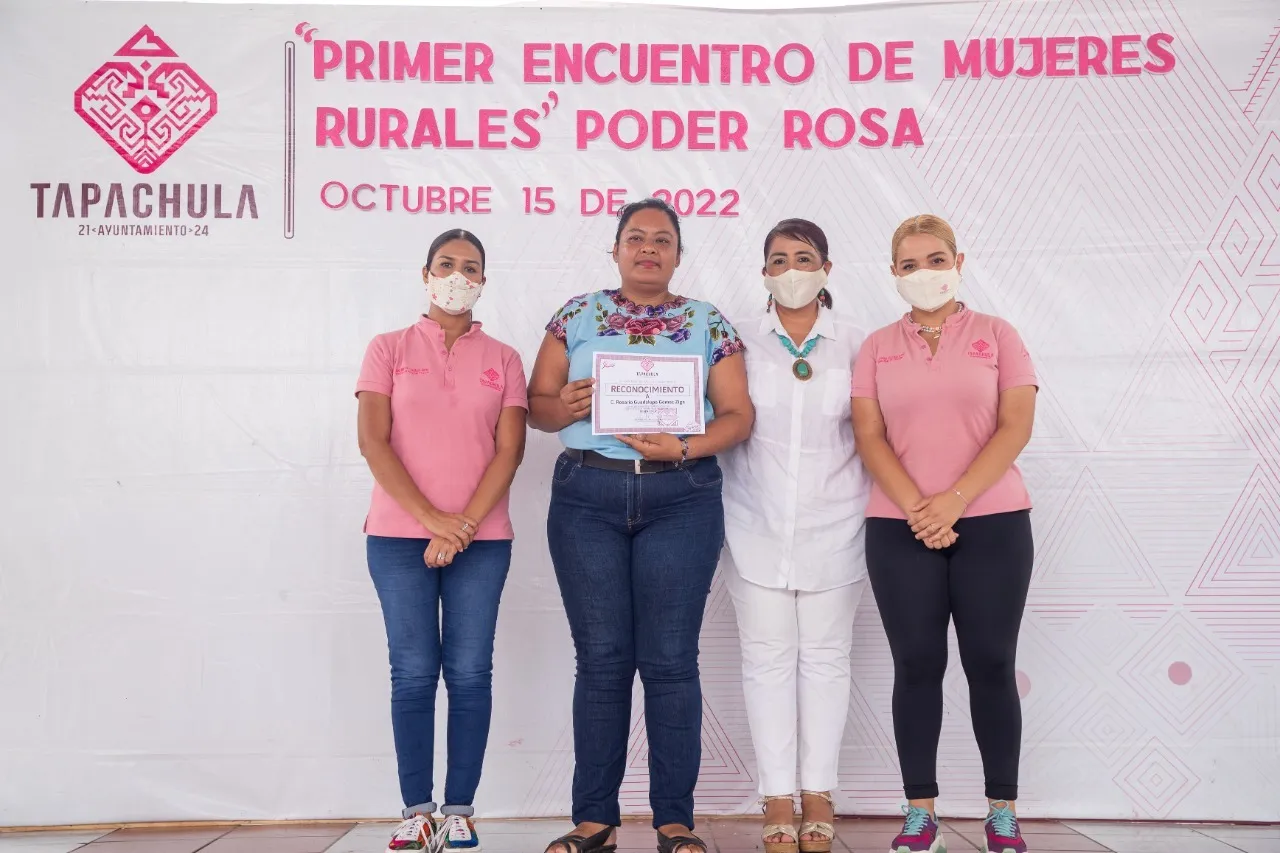 AYUNTAMIENTO REALIZA PRIMER ENCUENTRO DE MUJERES RURALES-PODER ROSA