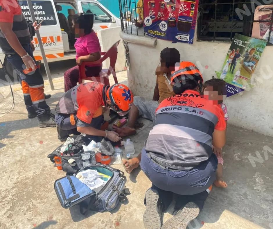 Dos lesionadas, entre ellas una menor, tras accidente en motocicleta en Tapachula