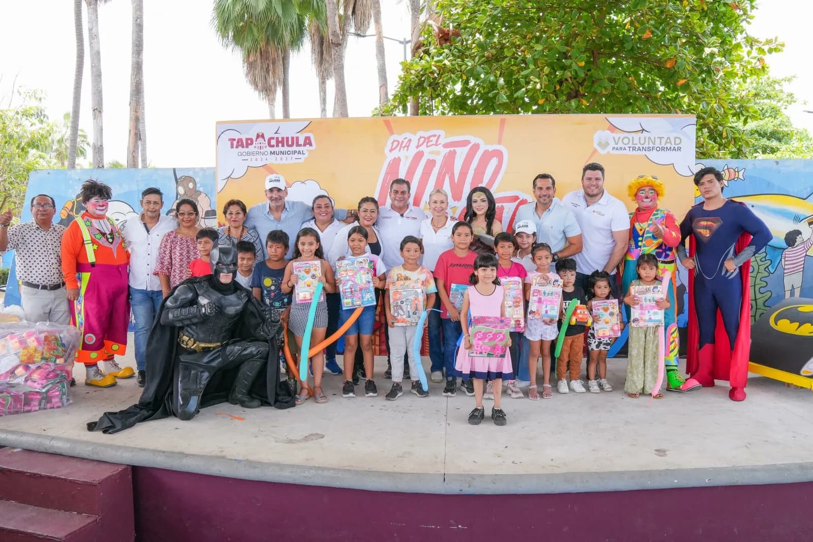 En Tapachula trabajamos con dedicación por el bienestar y la felicidad de la niñez: Yamil Melgar