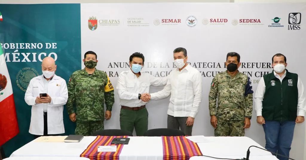 Anuncian Rutilio Escandón y Zoé Robledo Plan de refuerzo para la población no vacunada en Chiapas