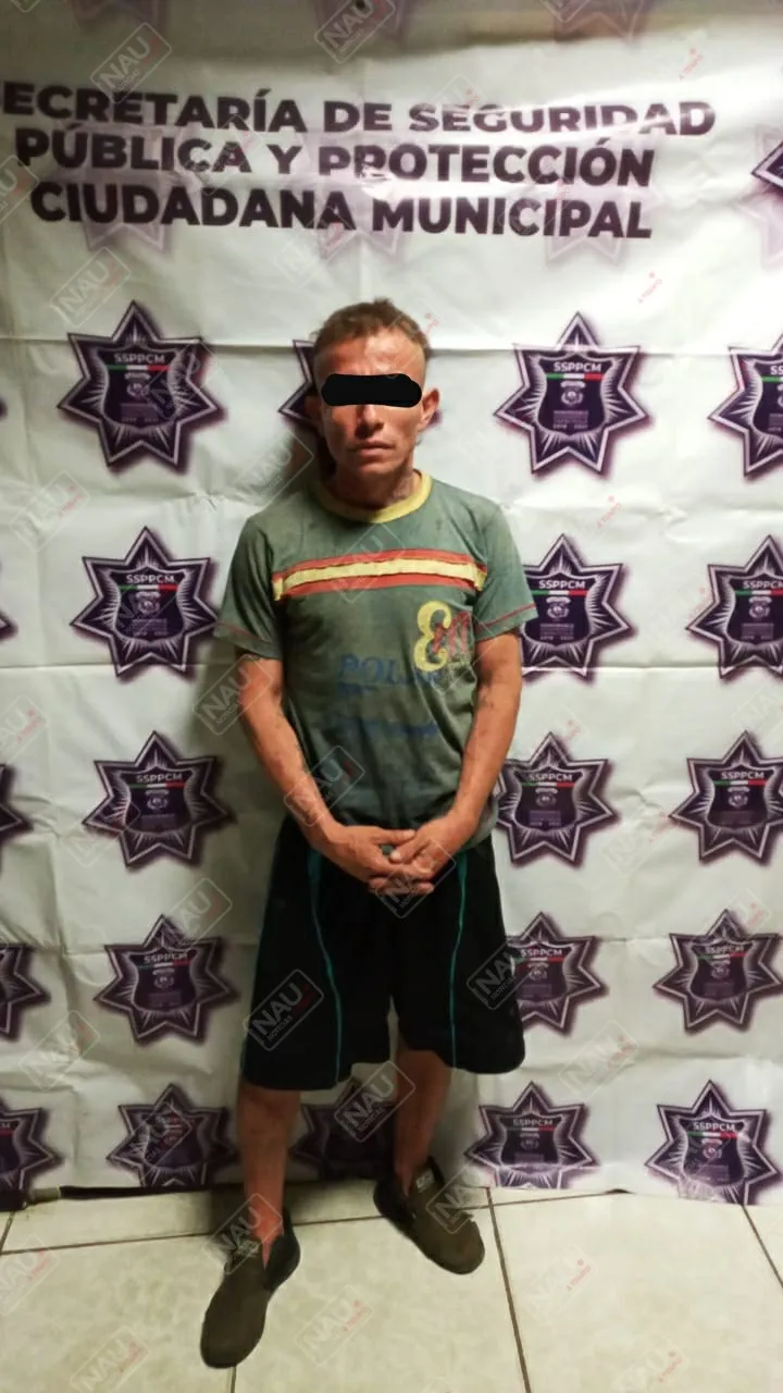 Detienen a tres sujetos tras asaltar a un parroquiano