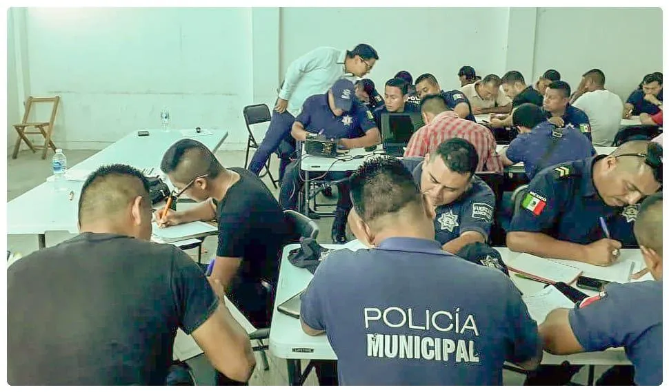 Capacita FGR a policías para garantizar preservación de la escena del crimen