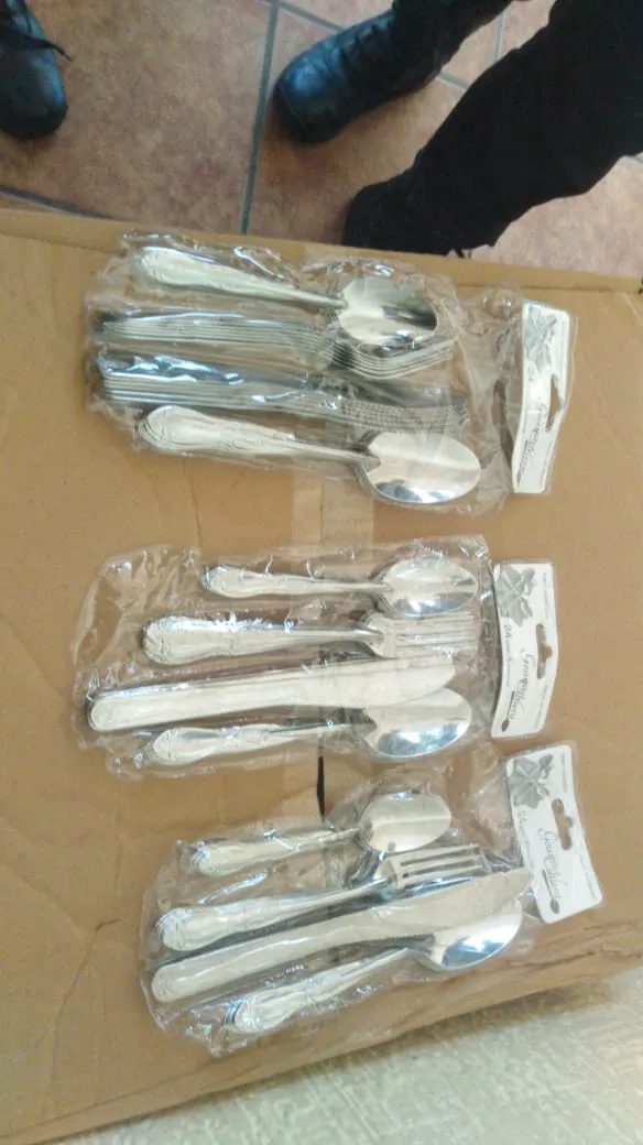 Policías Municipales Detienen A Presuntos Asaltantes De Supermercado