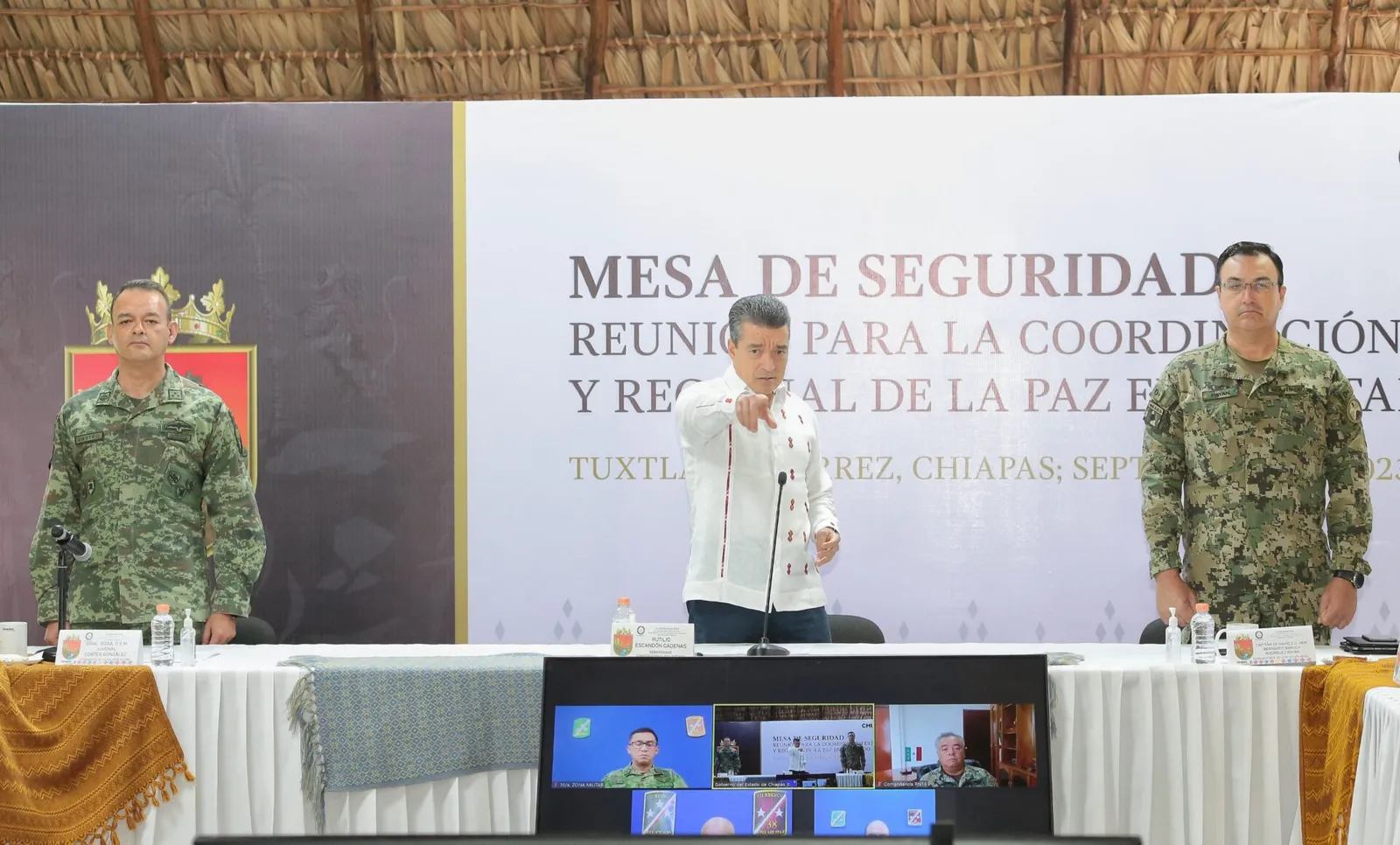 Aeronaves oficiales están para atender al pueblo, no para el uso de funcionarios: Rutilio Escandón