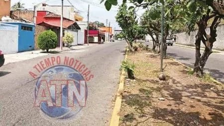 Asaltan a unas personas en los Laureles