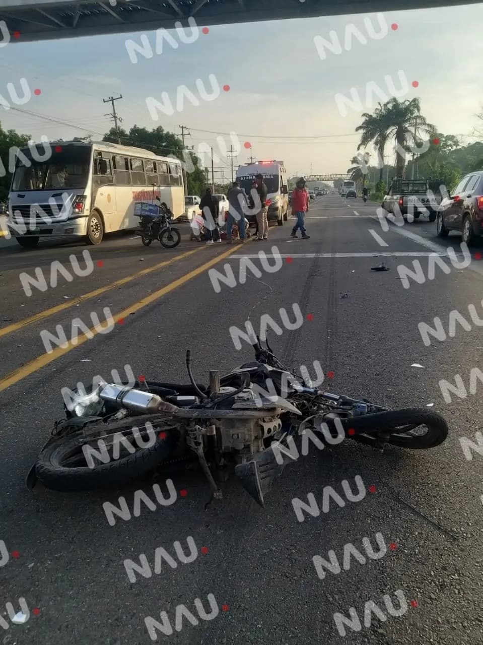 Motociclista lesionado al ser impactado por un vehículo que se dio a la fuga