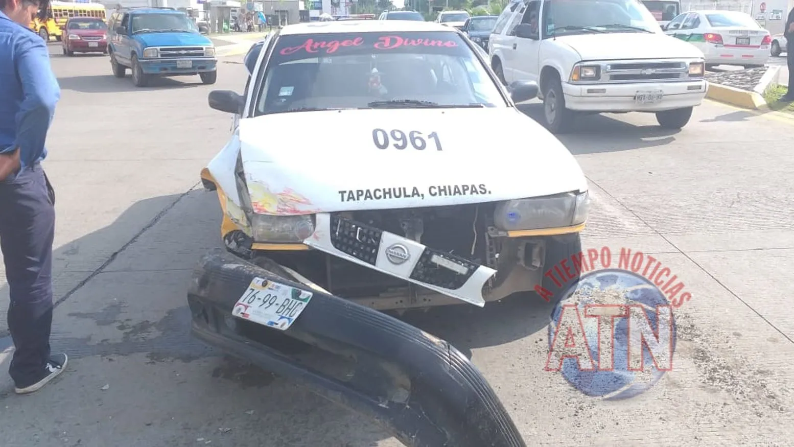 Choque entre taxistas