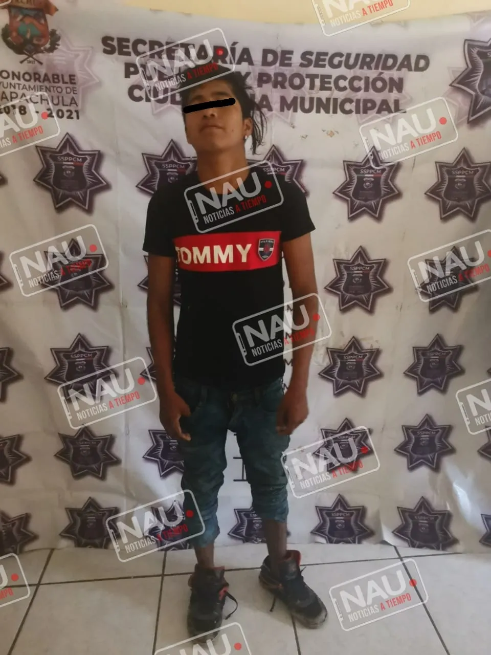 Joven de 18 años con pistola de diábolos salto a un señor de 76 años