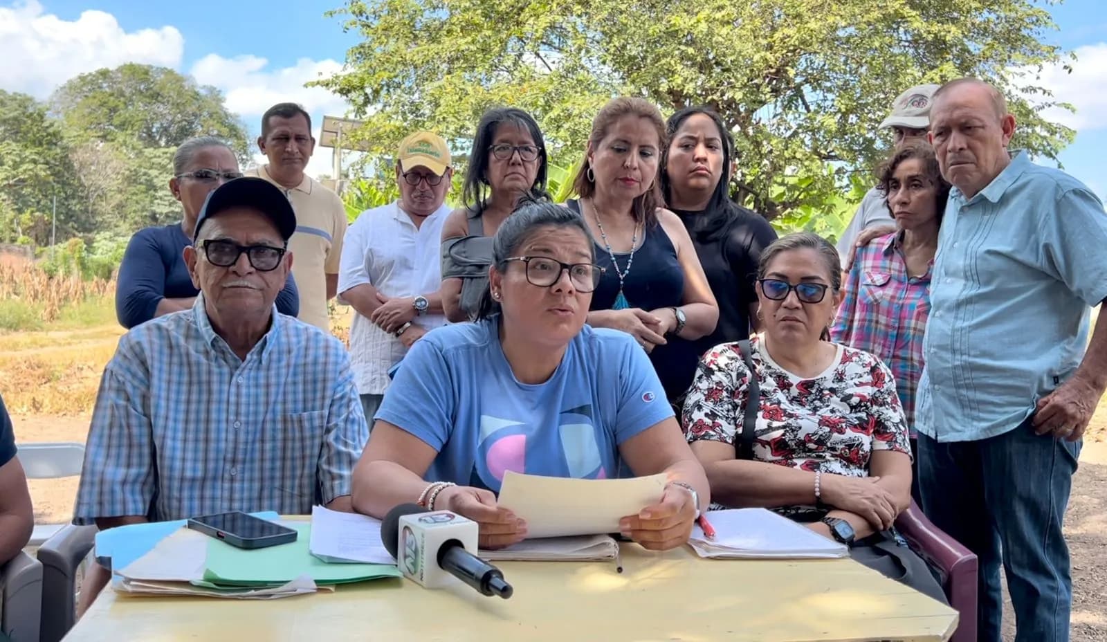 “Vídeo” GRUPO INMOBILIARIO DEFRAUDO A VECINOS DEL FRACCIONAMIENTO “EL JARDIN”.