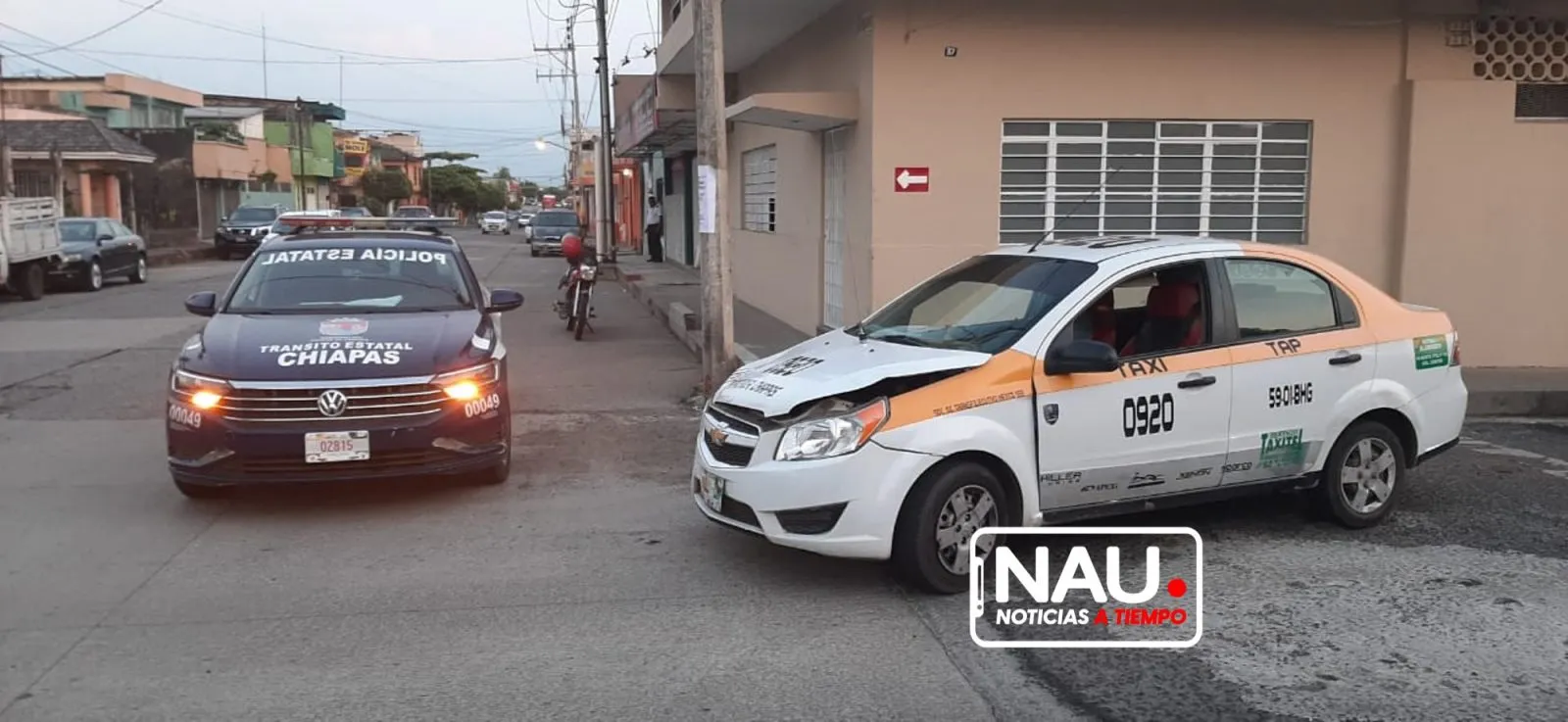 Solo daños en accidente en el primer cuadro de la ciudad