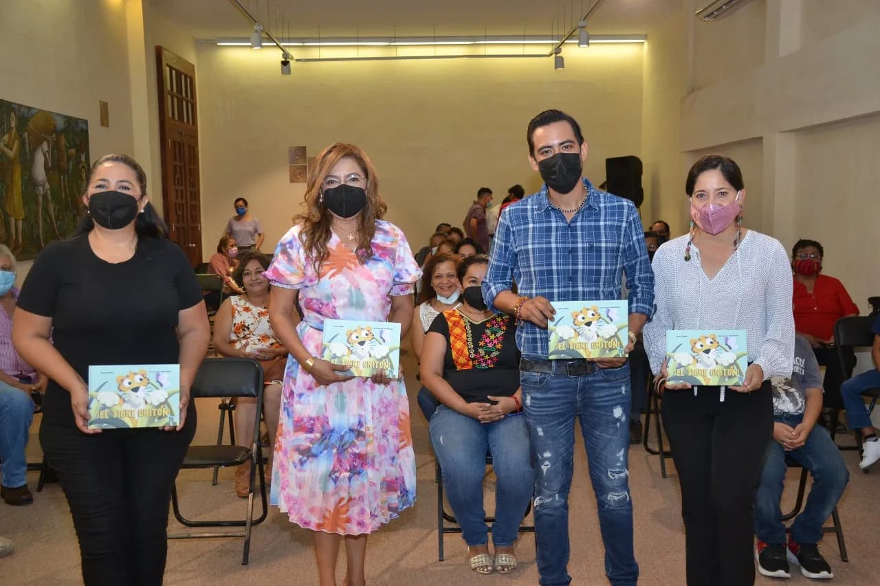 PRESENTAN LIBROS DE AUTORES TAPACHULTECOS “EL HECHIZO DEL CAFÉ” Y “EL TIGRE GRITÓN”
