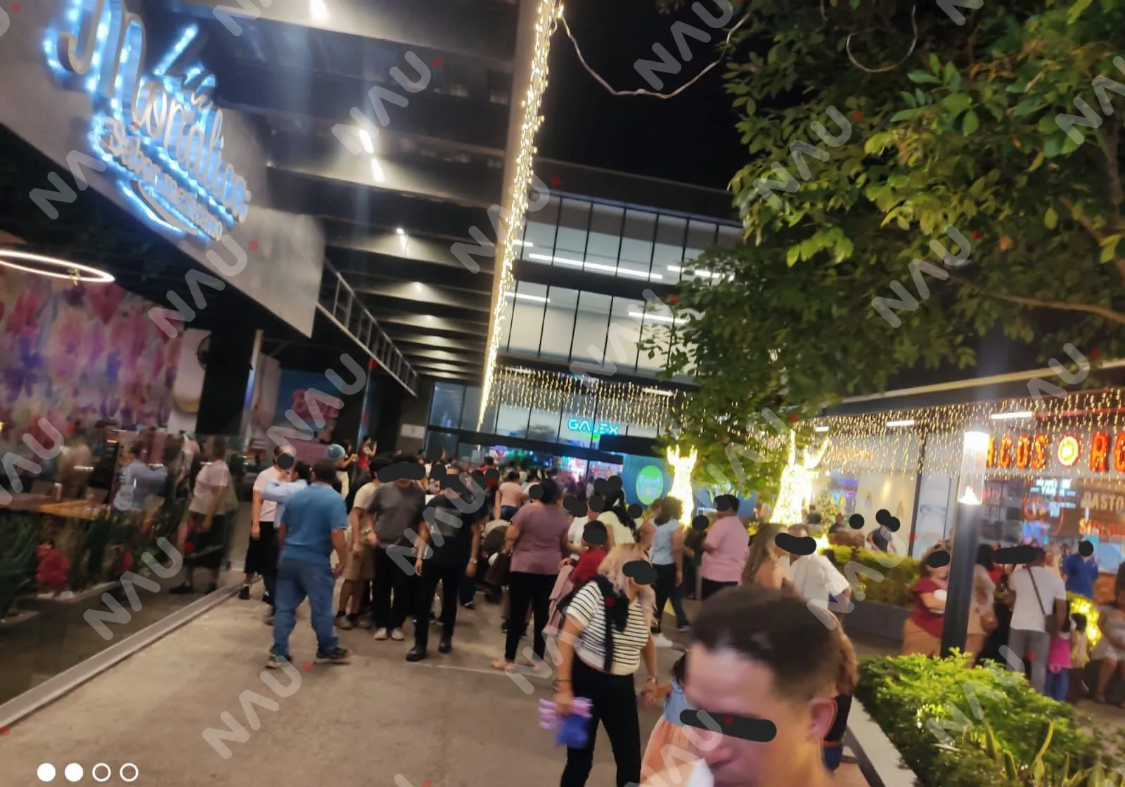 Desalojan tiendas de plaza Alaia por problema en drenaje; descartan riesgo mayor