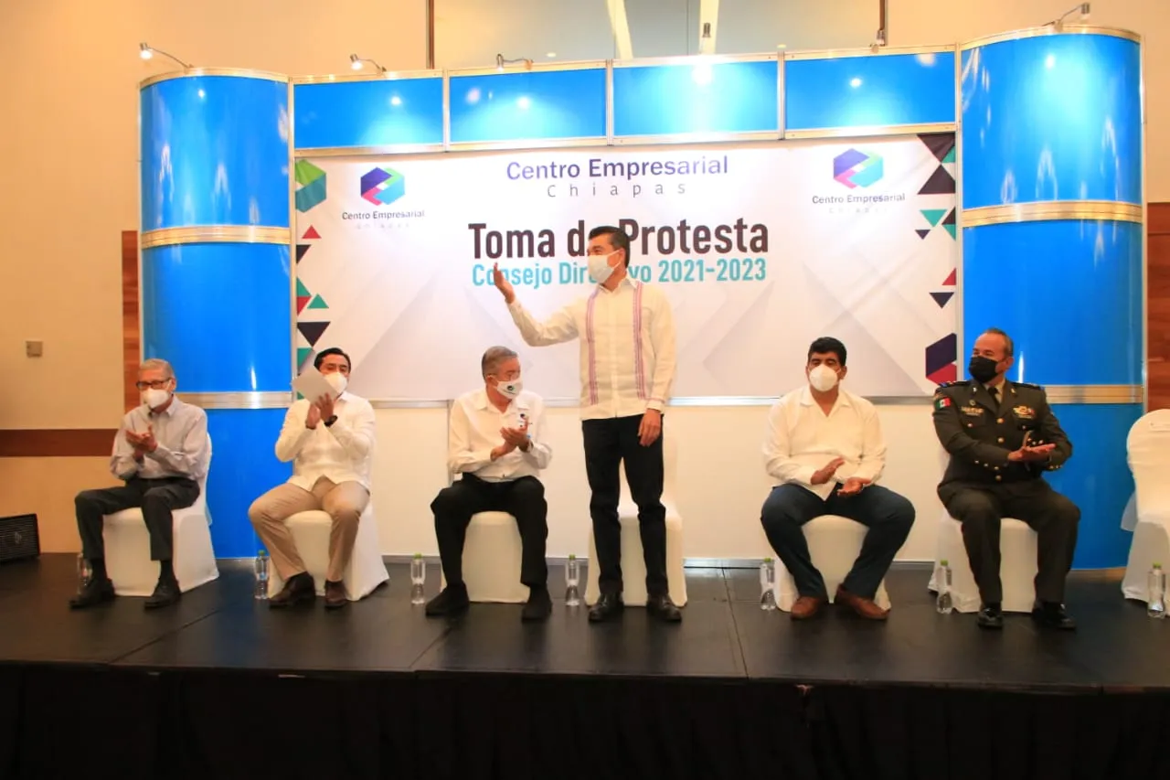 Junto al sector empresarial, impulsamos el progreso de Chiapas: Rutilio Escandón