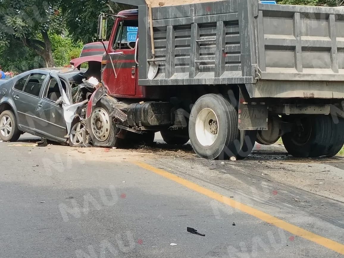 Muere policía municipal en fatal accidente