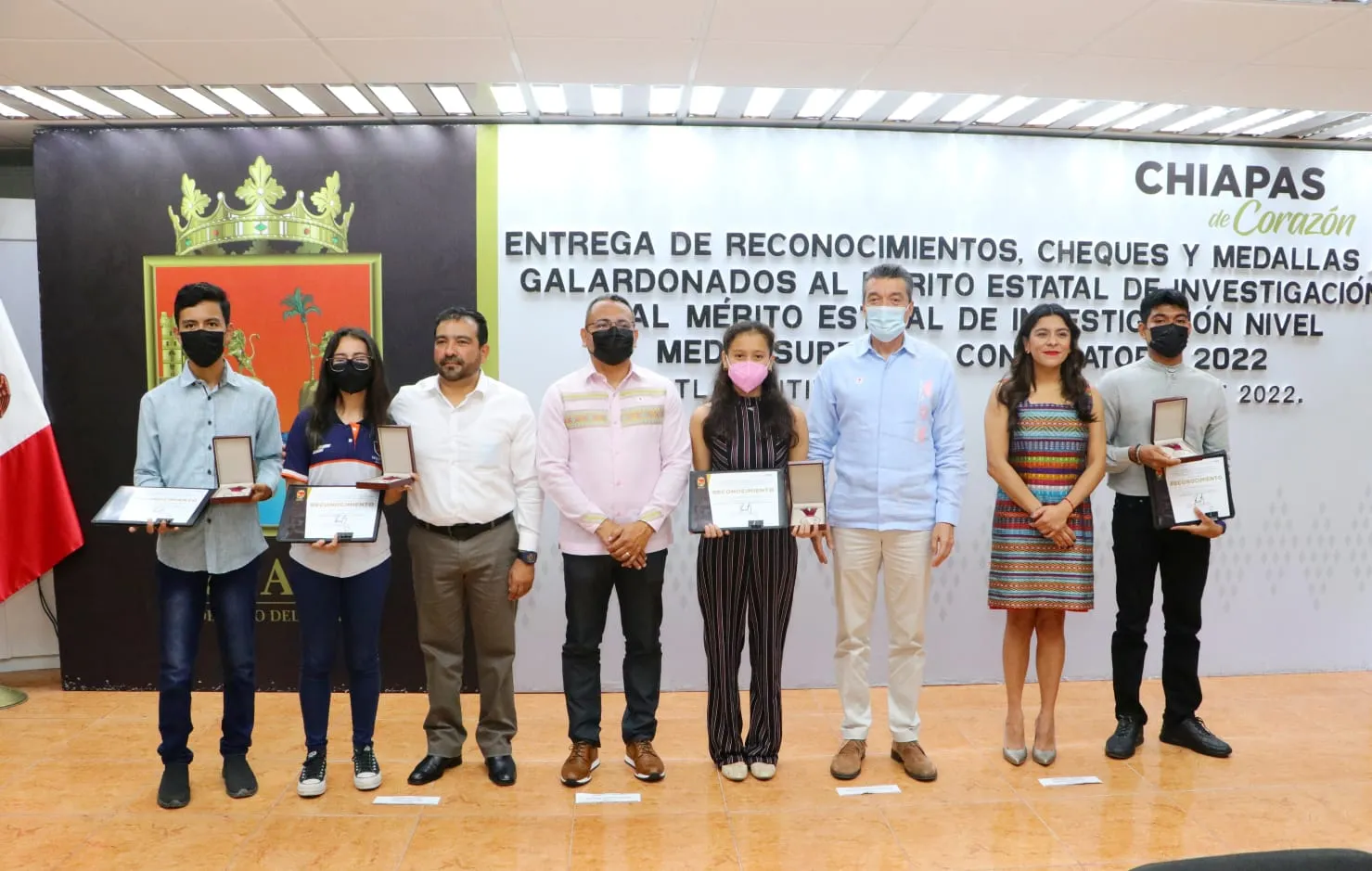 Rutilio Escandón entrega el Reconocimiento al Mérito Estatal de Investigación 2022
