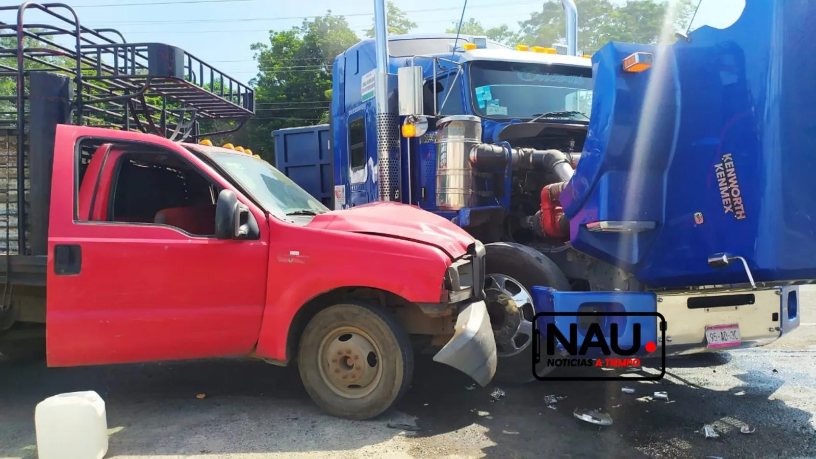 Tráiler ocasiona accidente en la carretera Tapachula – Puerto Madero