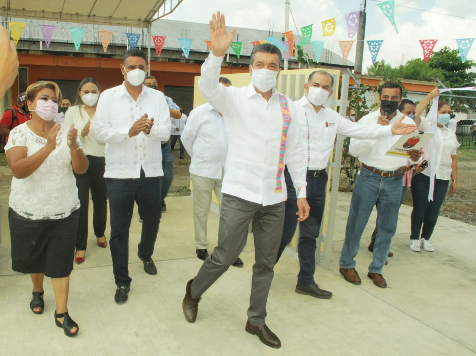 Con el Gobernador Rutilio Escandón Cadenas, Tuxtla Chico avanza hacia el mejoramiento educativo: Julio Gamboa
