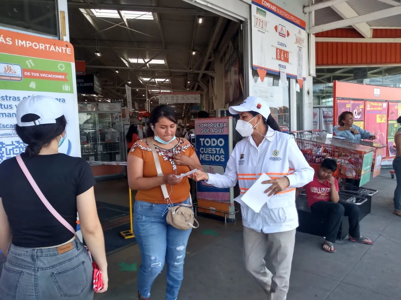 SE EMITEN RECOMENDACIONES PREVENTIVAS EN PLAZAS Y TERMINALES DEL TRANSPORTE EN TAPACHULA