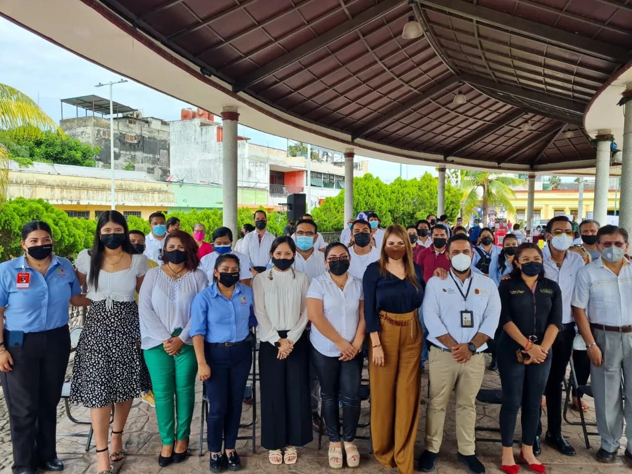 INFRAESTRUCTURA, SEGURIDAD E INVERSIONES, FACTORES PARA GENERAR EMPLEOS DIGNOS EN TAPACHULA: ROSY URBINA