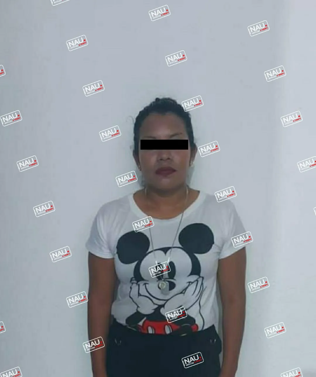 Detienen a una mujer por allanamiento de domicilio.