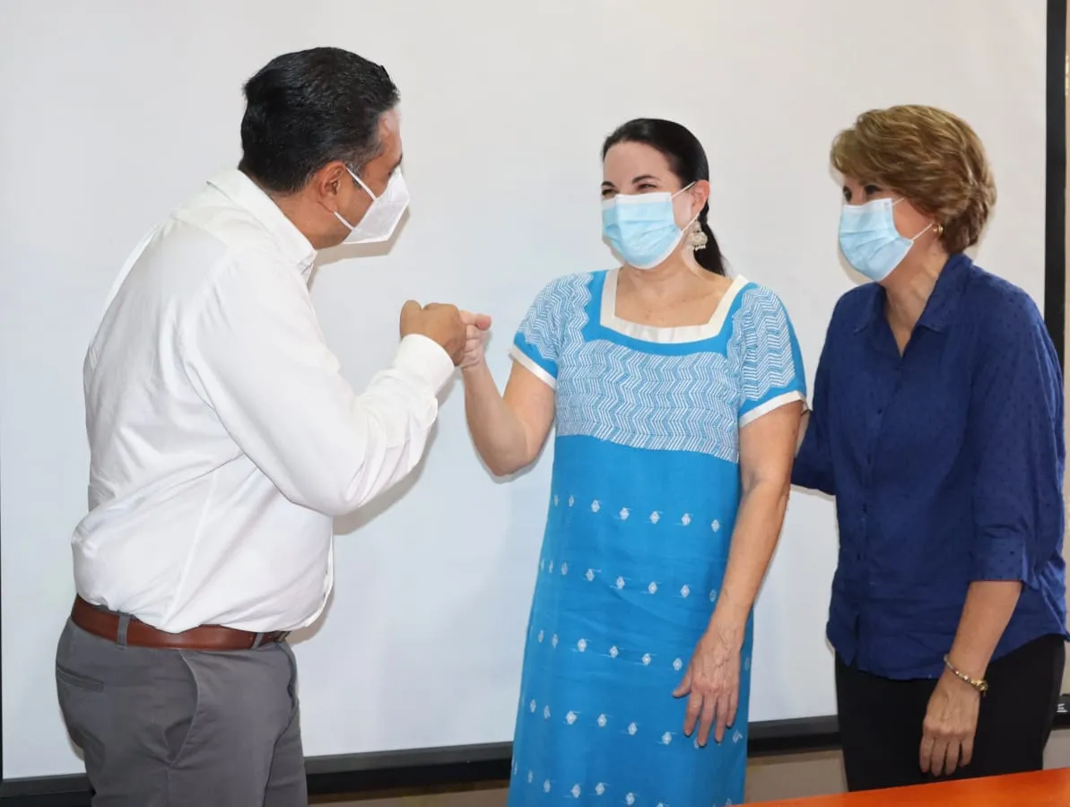 Trabajar de la mano entre los 3 niveles de gobierno para garantizar los derechos de las mujeres, niñas y niños en materia de igualdad de género es una de las responsabilidades del Gobierno de Tuxtla Chico.