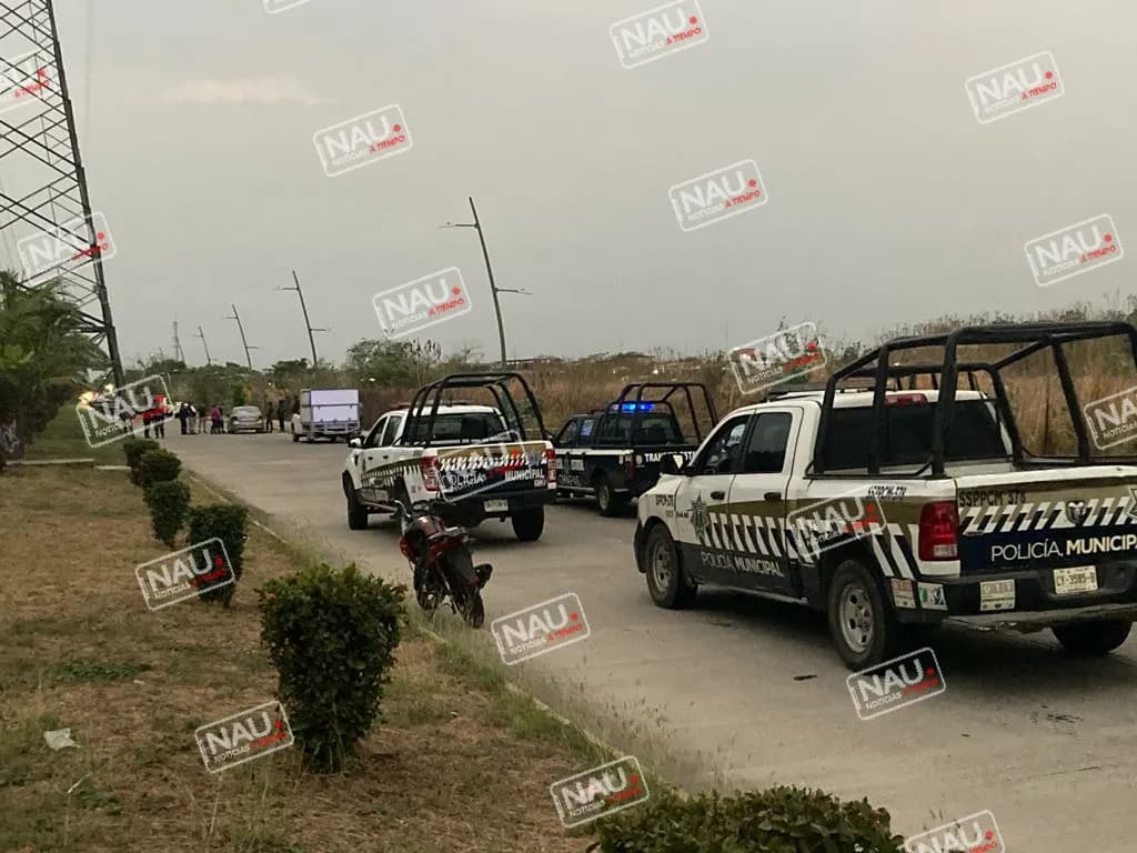 Disparan en 17 ocasiones a un vehículo y matan a dos personas en Tapachula.