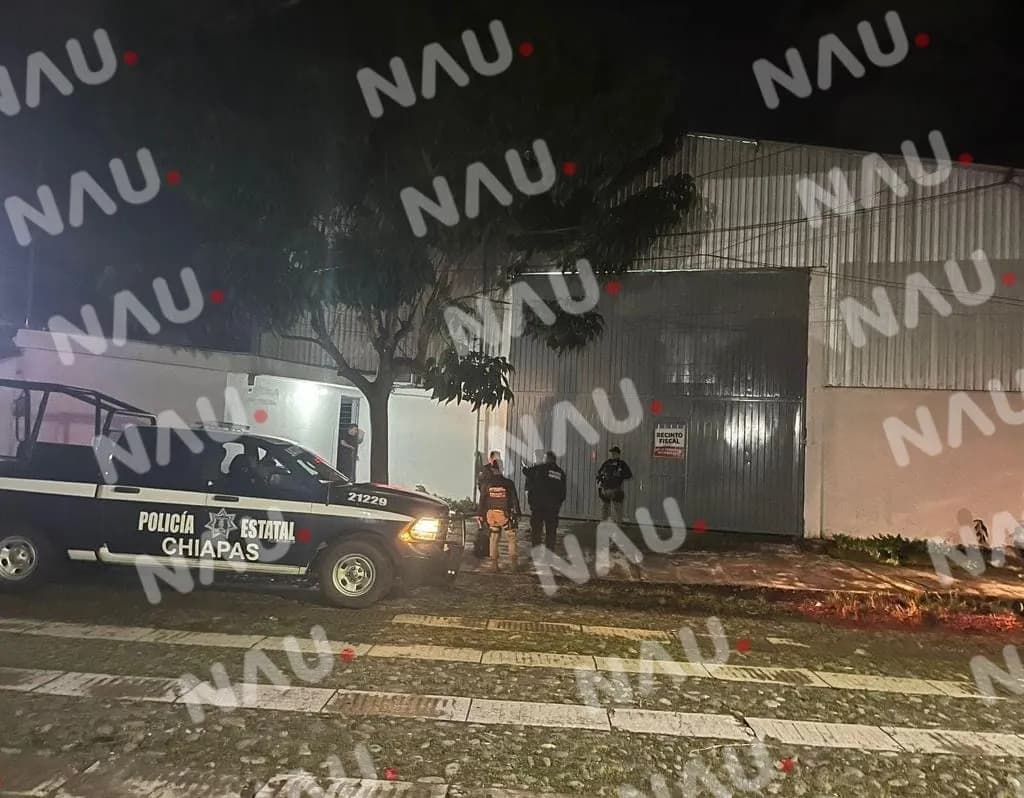 Asaltan a un policía de seguridad privada y le roban su arma de cargo y una computadora