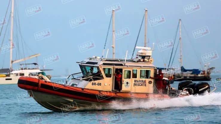 Rescatan el cuerpo de una persona en altamar