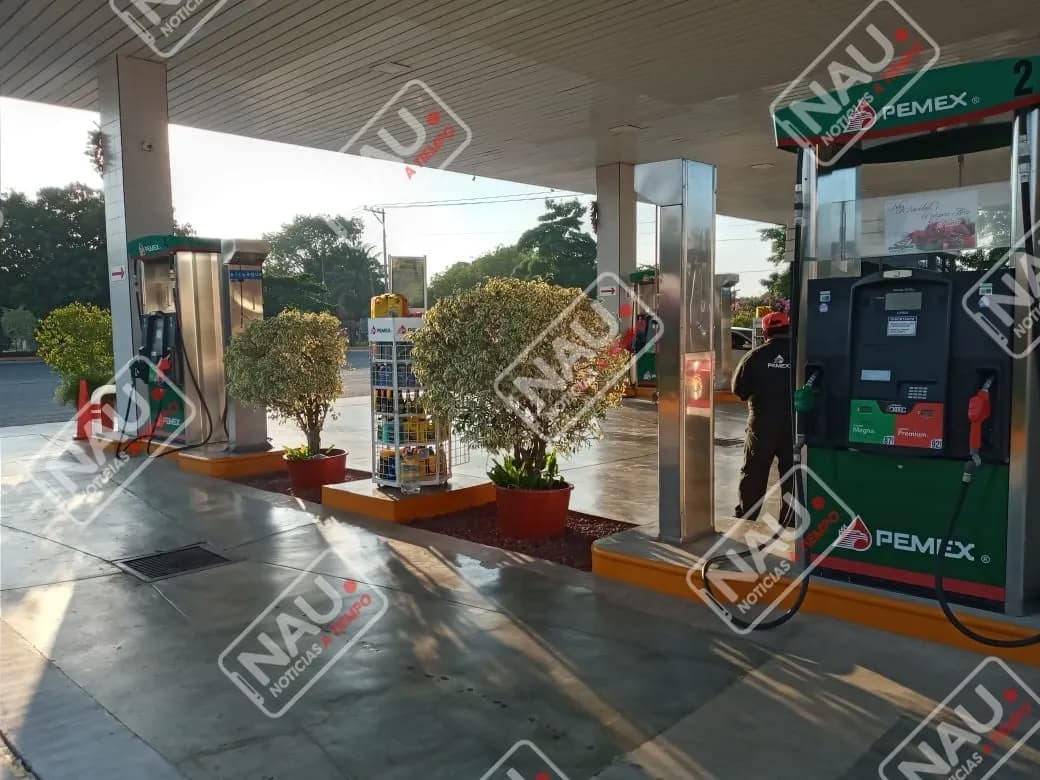 Dos sujetos asaltan a despachador de la bomba de la gasolinera del Aeropuerto