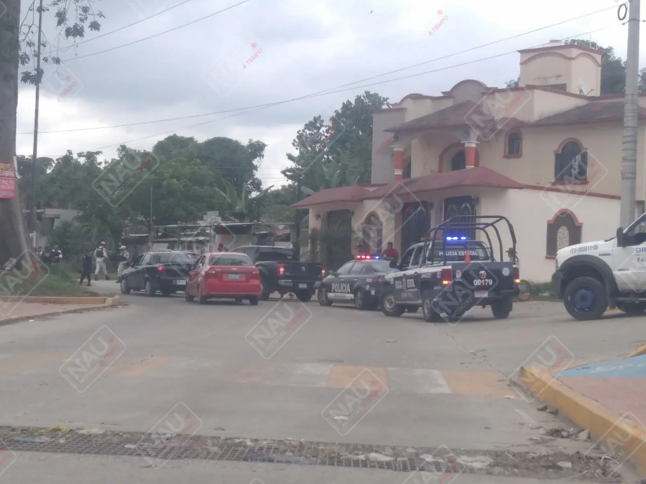 Motociclista lesionado al chocar de frente contra un vehículo
