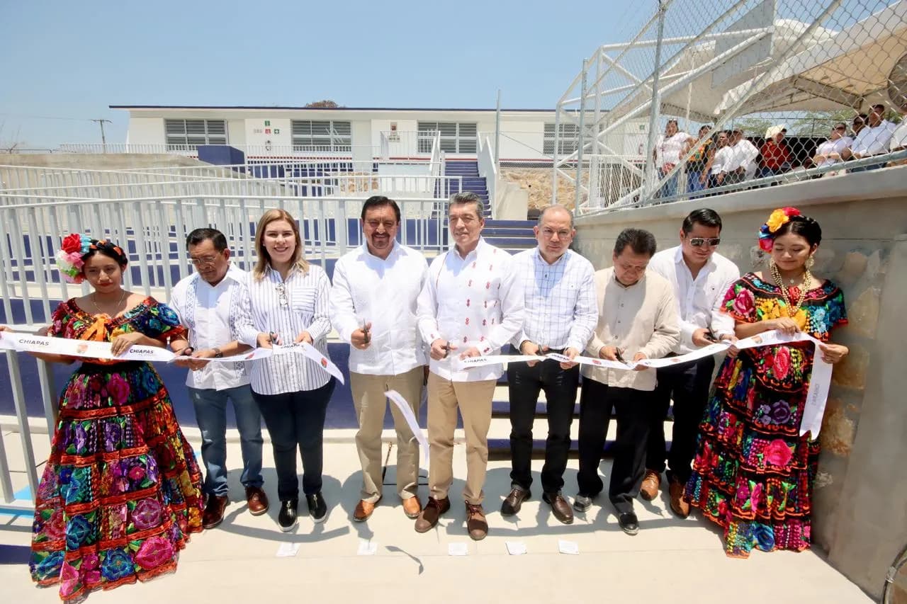 Fortalecen espacios educativos, deportivos y de convivencia escolar del Cobach Plantel 236, en Tuxtla