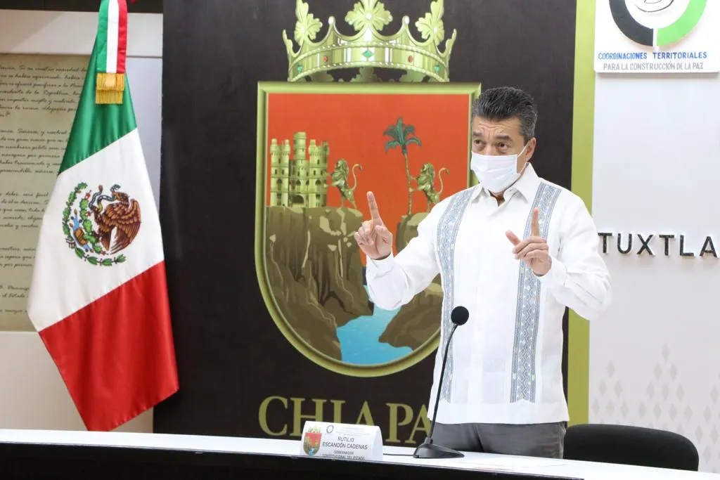Inicia en Chiapas la vacunación de refuerzo contra COVID-19 a mayores de 40 años: Rutilio Escandón