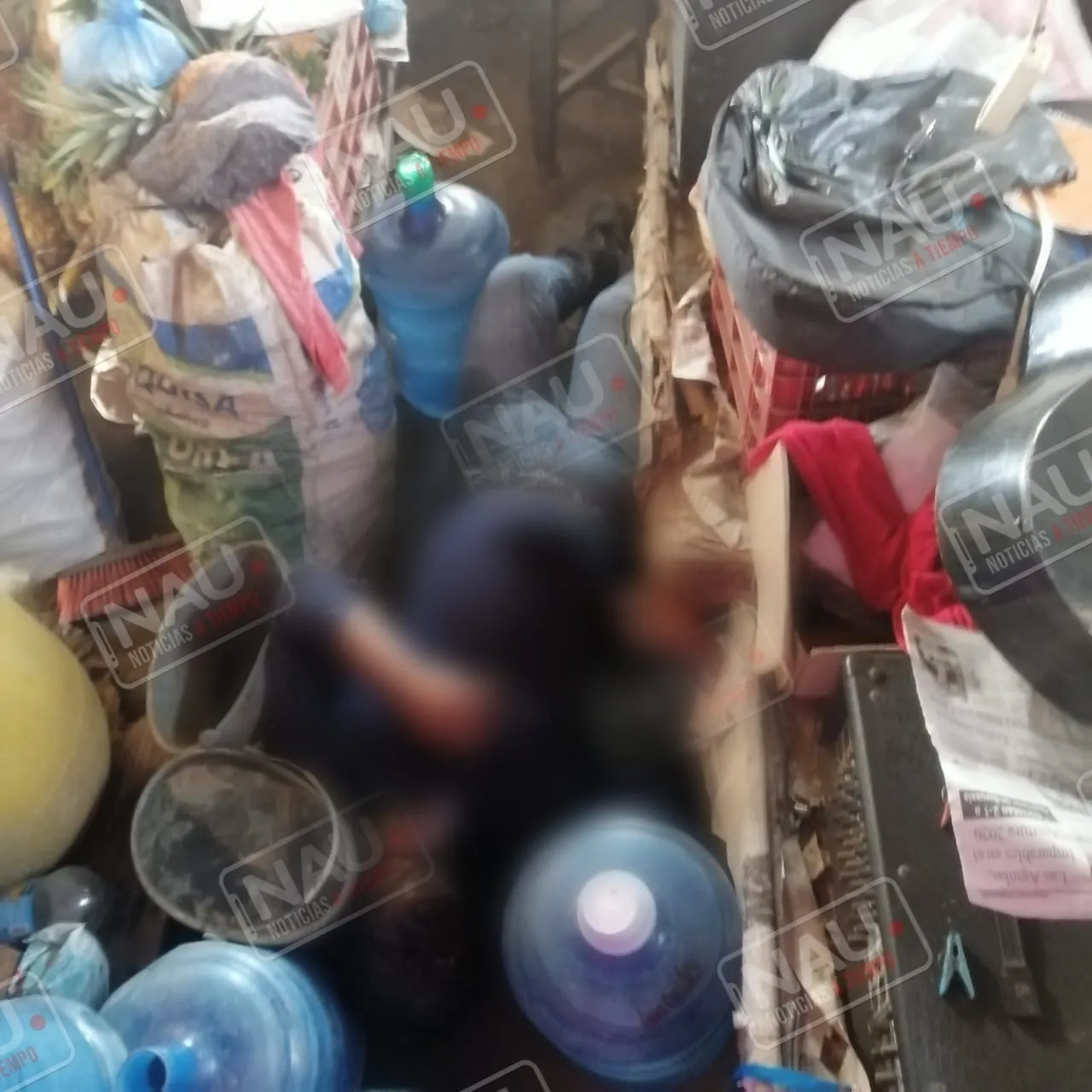 Localizan a comerciante sin vida en el interior de su local