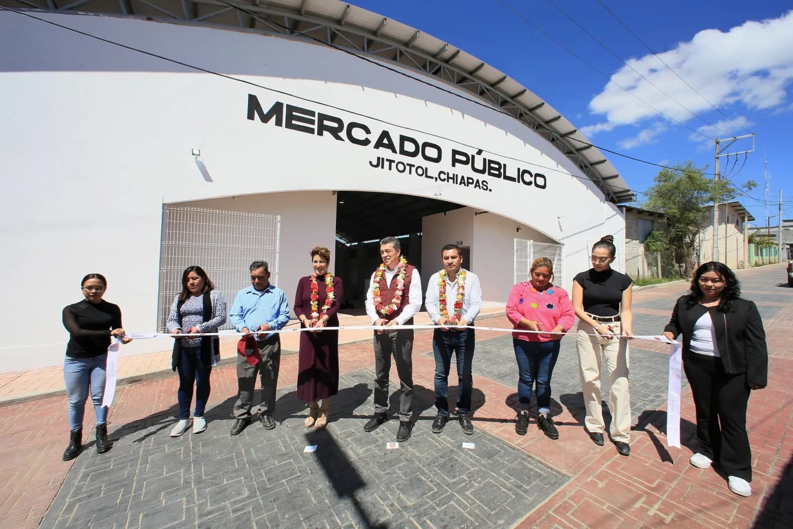 En Jitotol, Rutilio Escandón inauguró la construcción del Mercado Público Municipal