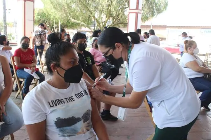 Llama el edil Julio Gamboa a seguir reforzando las medidas sanitarias contra el covid- 19