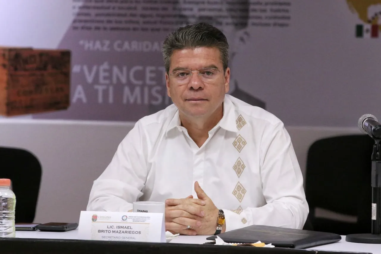 Gobierno de Chiapas no ha dejado de atender a docentes acreditados: Ismael Brito