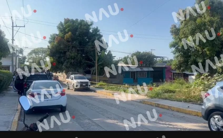 Escapó por la puerta falsa en la colonia Palmeiras