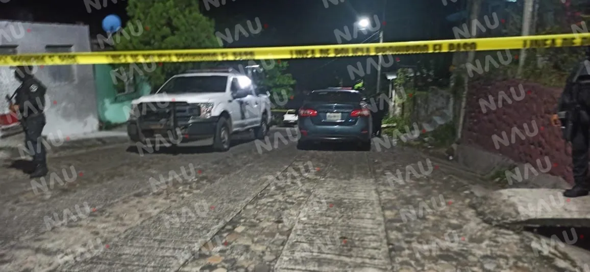 Localizan carro abandonado en la colonia Los Reyes