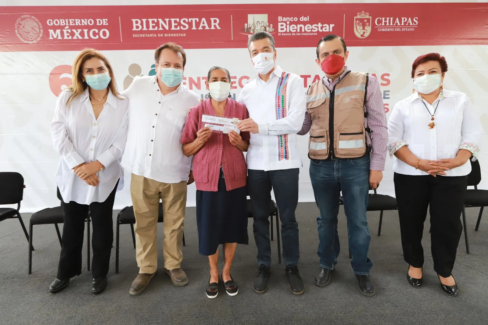 Gracias a visión de AMLO, pensión para personas mayores de 65 años aumenta a 3 mil 850 pesos: Rutilio Escandón